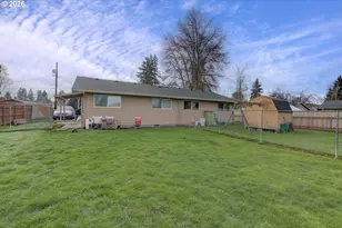 908 NE 1st Ave, Battle Ground, WA 98604 - Photo 9