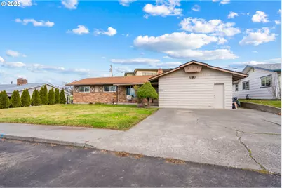 1004 SW 33rd St, Pendleton, OR 97801 - Photo 3