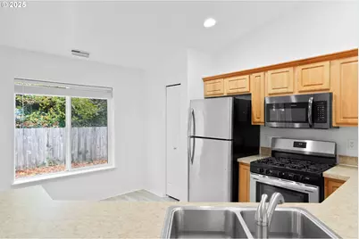 3047 Wallace Rd NW, Salem, OR 97304 - Photo 17