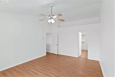 3047 Wallace Rd NW, Salem, OR 97304 - Photo 23