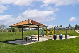 15229 S E Towers Ter, Milwaukie, OR 97267 - Photo 25