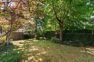 4624 SE Taylor St, Portland, OR 97215 - Photo 37