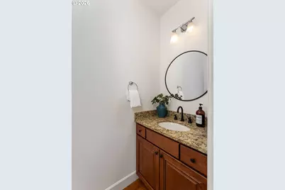 4624 SE Taylor St, Portland, OR 97215 - Photo 13