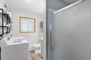 970 Josephine St, Oregon City, OR 97045 - Photo 25