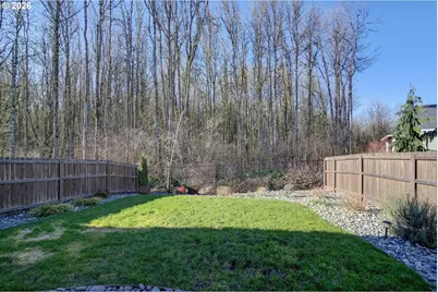 221 S 39th Dr, Ridgefield, WA 98642 - Photo 33