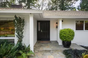 722 SW Westwood Dr, Portland, OR 97239 - Photo 3