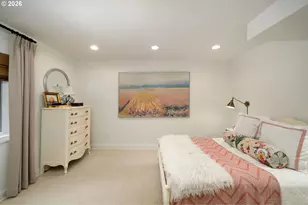 722 SW Westwood Dr, Portland, OR 97239 - Photo 29