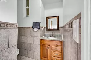 23501 NE Sunnycrest Rd, Newberg, OR 97132 - Photo 27