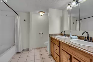 23501 NE Sunnycrest Rd, Newberg, OR 97132 - Photo 17