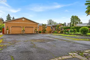 23501 NE Sunnycrest Rd, Newberg, OR 97132 - Photo 3