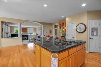 10190 SE Terra Linda Ct, Happy Valley, OR 97086 - Photo 13