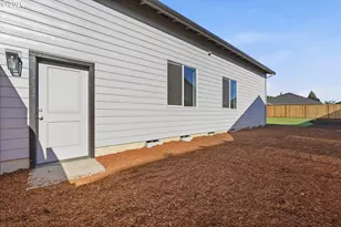 620 E Fourth St, Yamhill, OR 97148 - Photo 35