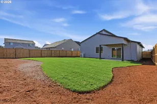 620 E Fourth St, Yamhill, OR 97148 - Photo 33