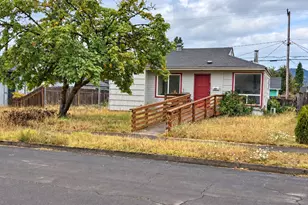 1828 H St, Springfield, OR 97477 - Photo 1