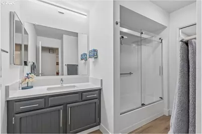 10425 SW Greenleaf Ter, Tigard, OR 97224 - Photo 15