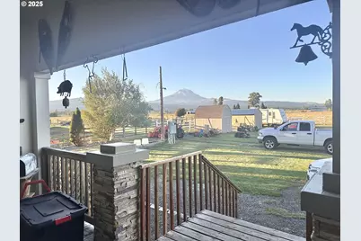 1782 Bz Glenwood Hwy, Glenwood, WA 98619 - Photo 9