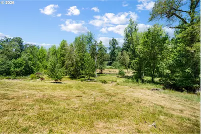 2755 E 38th Ave, Eugene, OR 97405 - Photo 39
