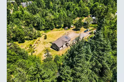 2755 E 38th Ave, Eugene, OR 97405 - Photo 1