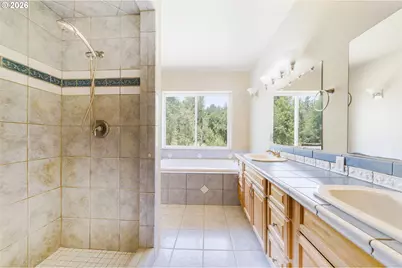 2755 E 38th Ave, Eugene, OR 97405 - Photo 27