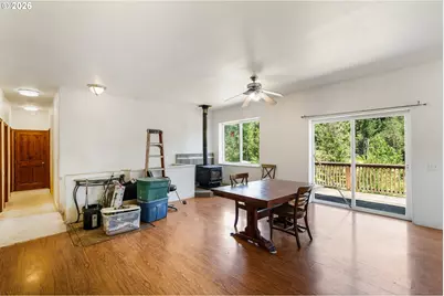 2755 E 38th Ave, Eugene, OR 97405 - Photo 15