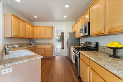 23600 SW Heron Lakes Dr, Sherwood, OR 97140 - Photo 7