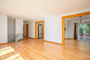 13185 NW Pettygrove St, Portland, OR 97229 - Photo 11