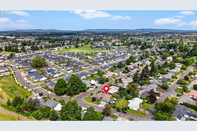 645 Smith Dr, Woodburn, OR 97071 - Photo 47