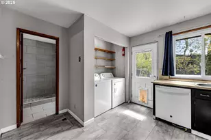 7822 SE Henry St, Portland, OR 97206 - Photo 7