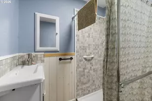 12061 SE Sunnycreek Ln, Clackamas, OR 97015 - Photo 23