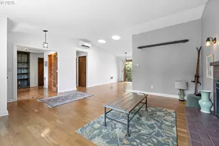 12061 SE Sunnycreek Ln, Clackamas, OR 97015 - Photo 7