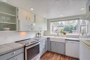 16663 SW Monterey Ln, Portland, OR 97224 - Photo 13