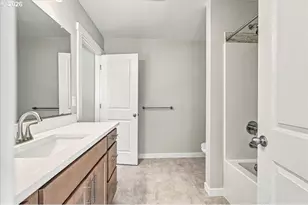 210 Black Hawk Ct, Columbia City, OR 97018 - Photo 33