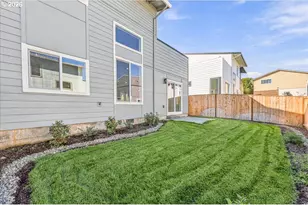 210 Black Hawk Ct, Columbia City, OR 97018 - Photo 7