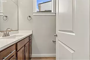 210 Black Hawk Ct, Columbia City, OR 97018 - Photo 17