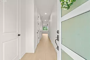 16113 Barlow Trl Ln, Oregon City, OR 97045 - Photo 3