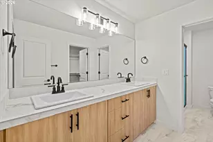 16113 Barlow Trl Ln, Oregon City, OR 97045 - Photo 21