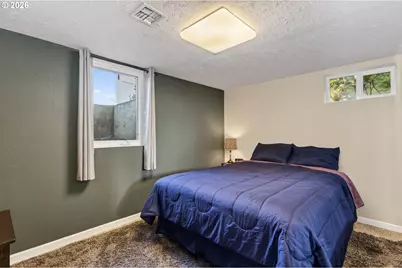 121 W 10th St, The Dalles, OR 97058 - Photo 33