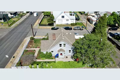 121 W 10th St, The Dalles, OR 97058 - Photo 45