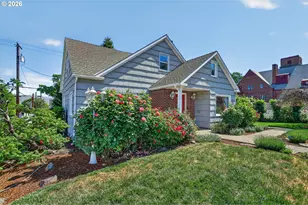 121 W 10th St, The Dalles, OR 97058 - Photo 47