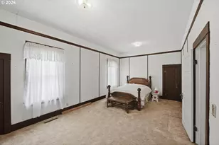 906 C St, Myrtle Point, OR 97458 - Photo 17