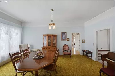 906 C St, Myrtle Point, OR 97458 - Photo 13