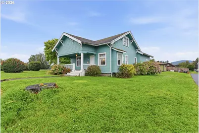 906 C St, Myrtle Point, OR 97458 - Photo 1