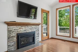 8887 SW 67th Pl, Portland, OR 97223 - Photo 15