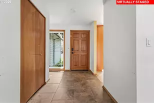 8887 SW 67th Pl, Portland, OR 97223 - Photo 23