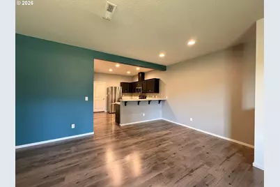 2123 SE 19th St, Gresham, OR 97080 - Photo 5