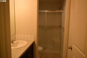 2123 SE 19th St, Gresham, OR 97080 - Photo 31