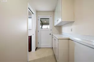 236 Greenvale Dr, Springfield, OR 97477 - Photo 17