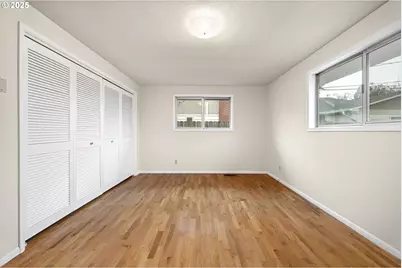 236 Greenvale Dr, Springfield, OR 97477 - Photo 21