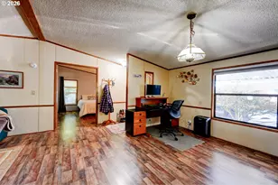 8434 SE Heritage Ct, Oatfield, OR 97015 - Photo 5