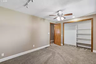 12031 SE 104th Ct, Happy Valley, OR 97086 - Photo 15